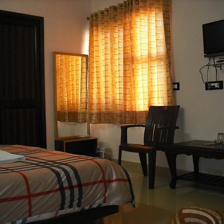 Hotel Gs Paradise Amritsar Exterior foto