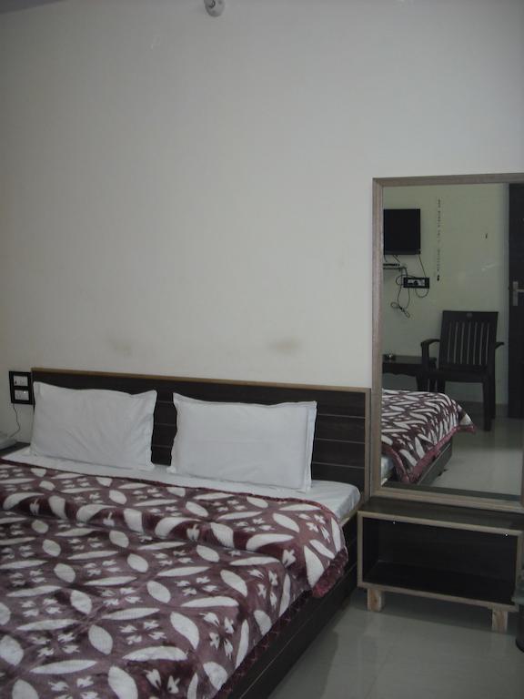 Hotel Gs Paradise Amritsar Cameră foto