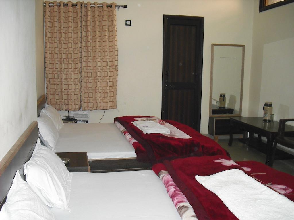Hotel Gs Paradise Amritsar Cameră foto
