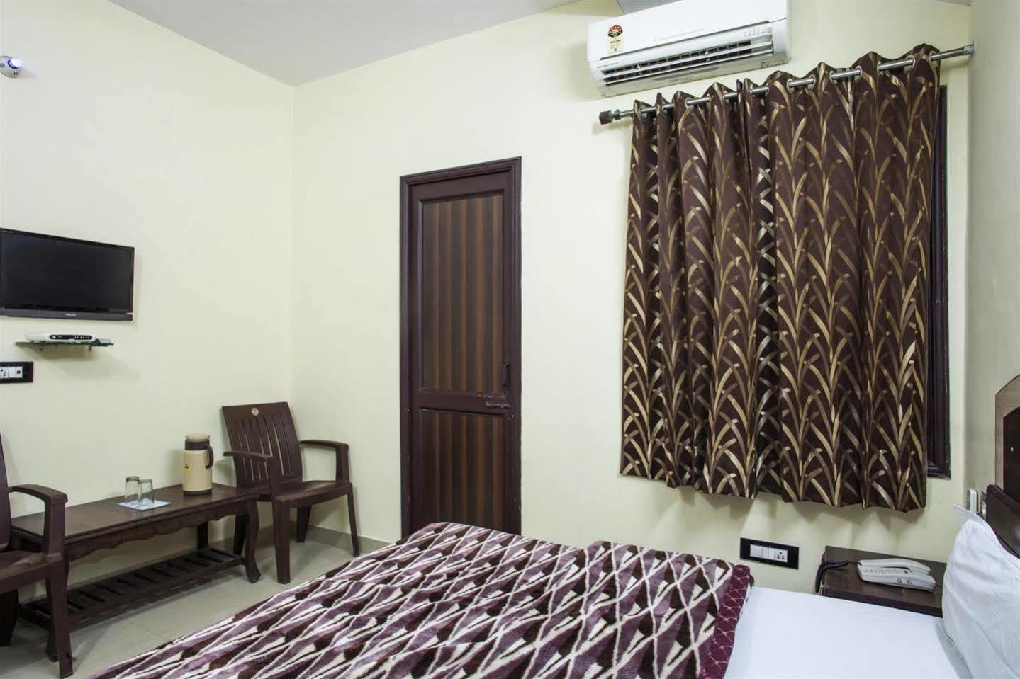 Hotel Gs Paradise Amritsar Exterior foto